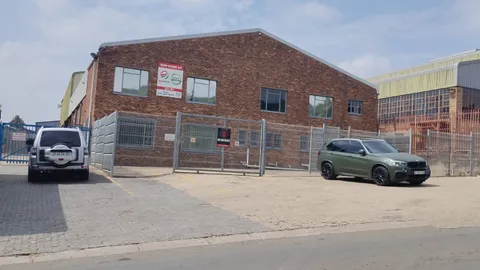 6A Venda Road, Sebenza